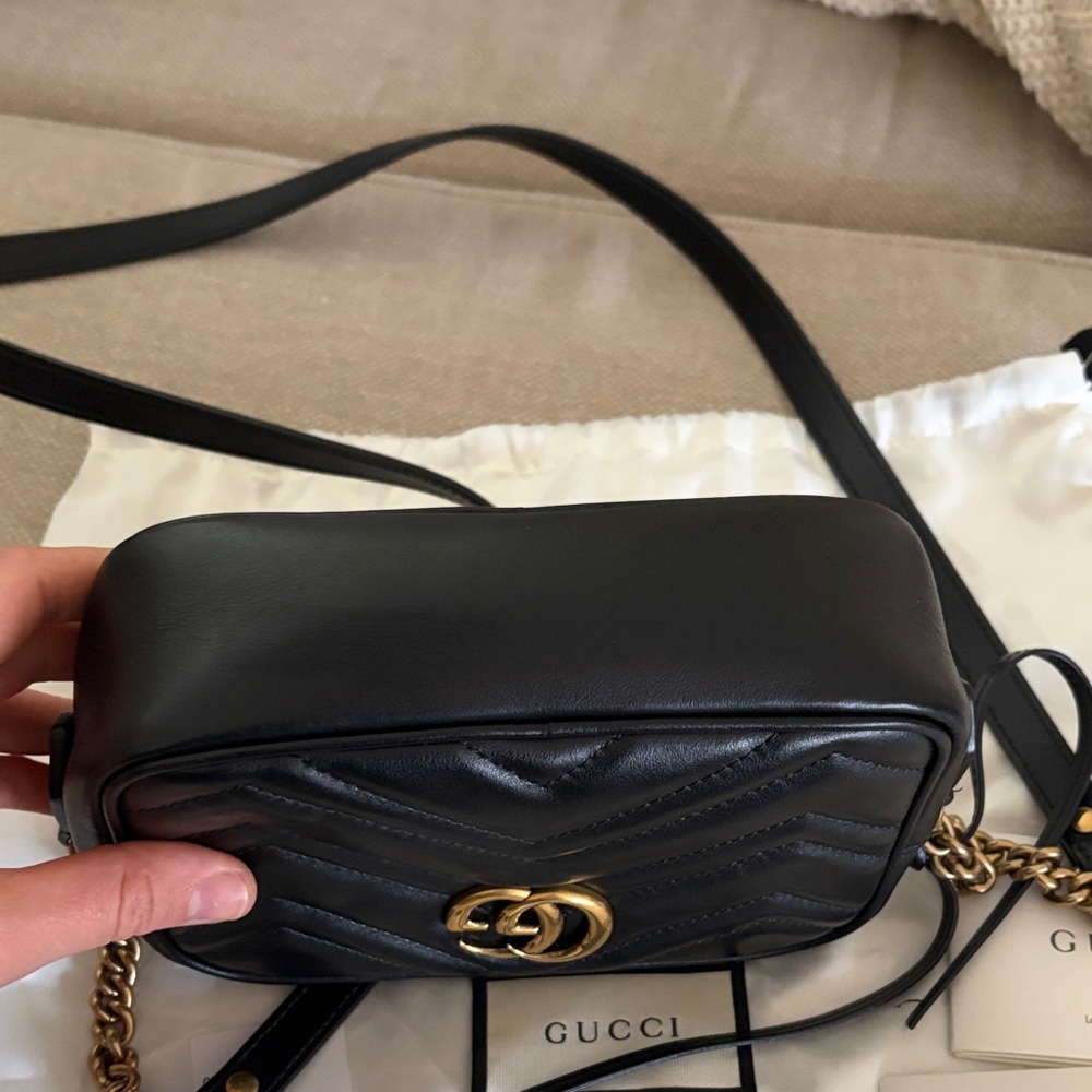 Gucci Black Marmont Small Leather Crossbody Bag - Picture 3 of 10